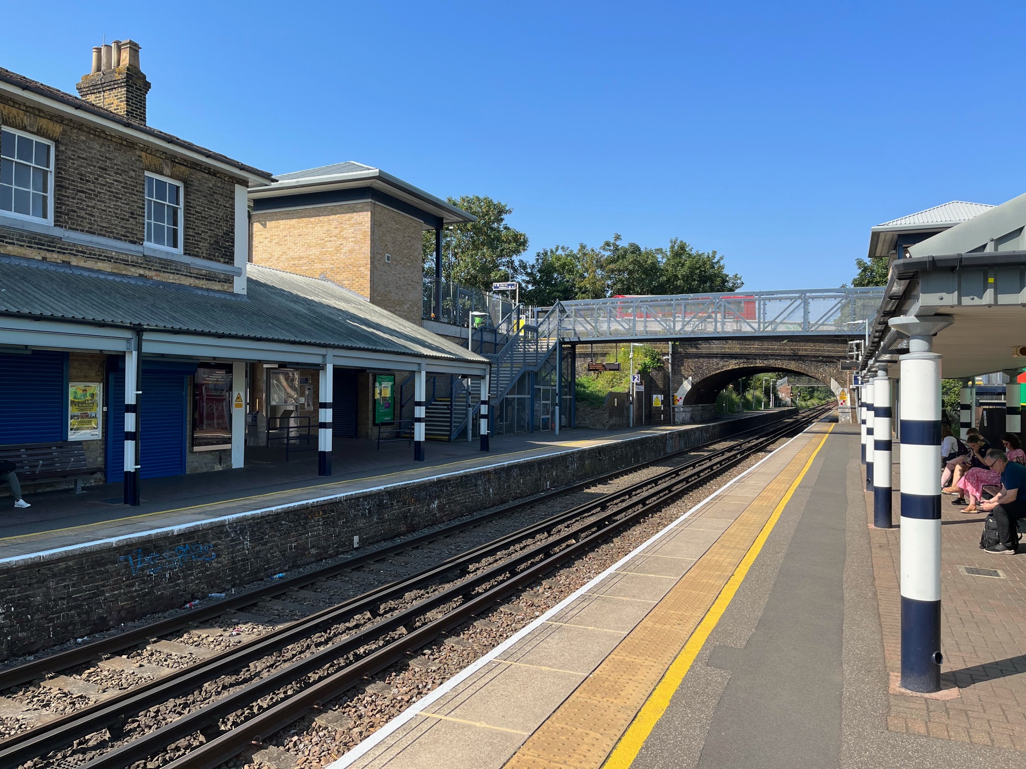 Brentford Railway Station
